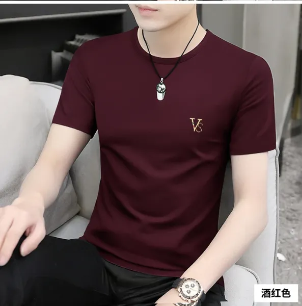 Design Embroidered V Logo Black T-Shirt - 19