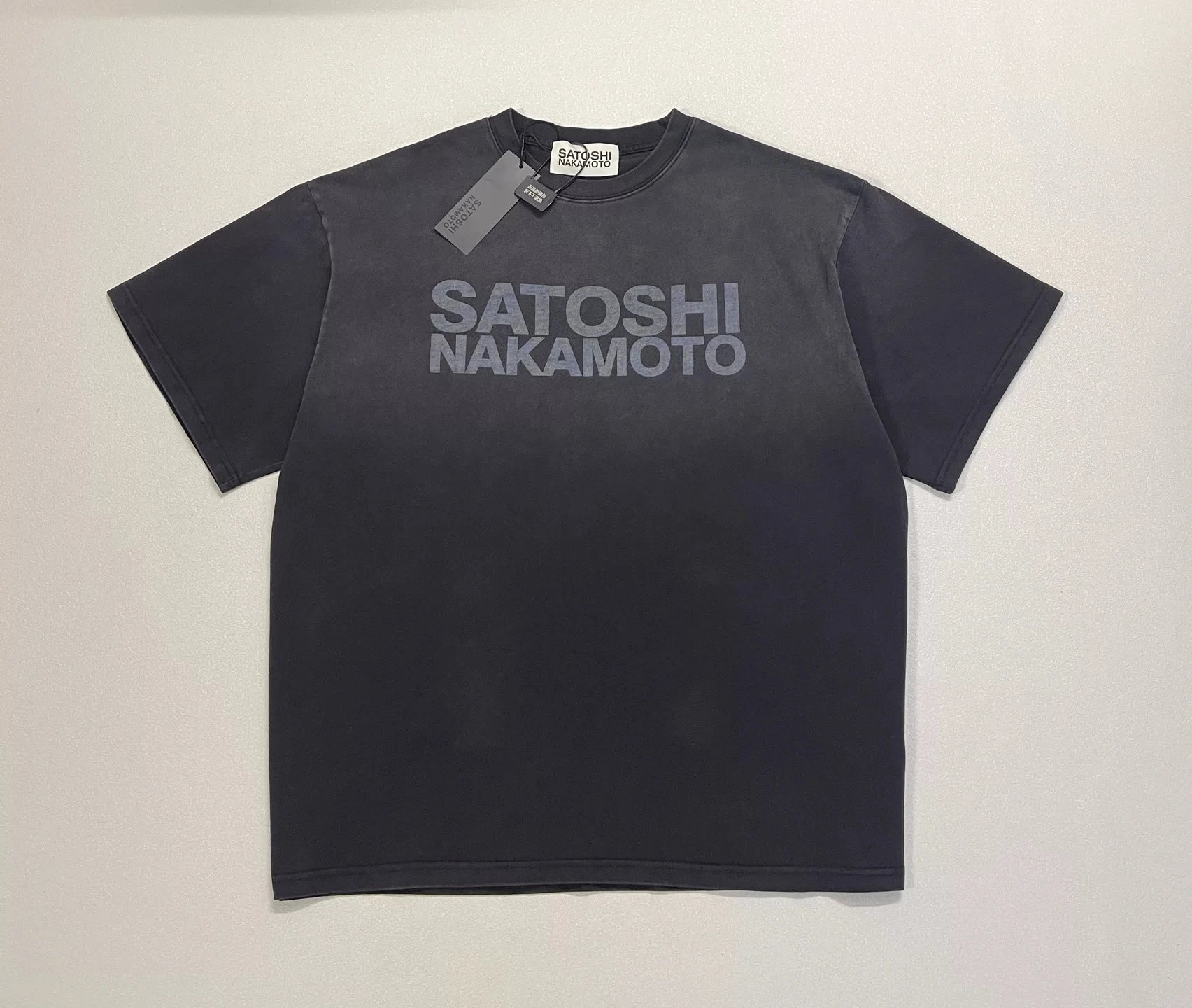 Design Satoshi Nakamoto Logo Print Washed Black T-Shirt T-Shirts - 8