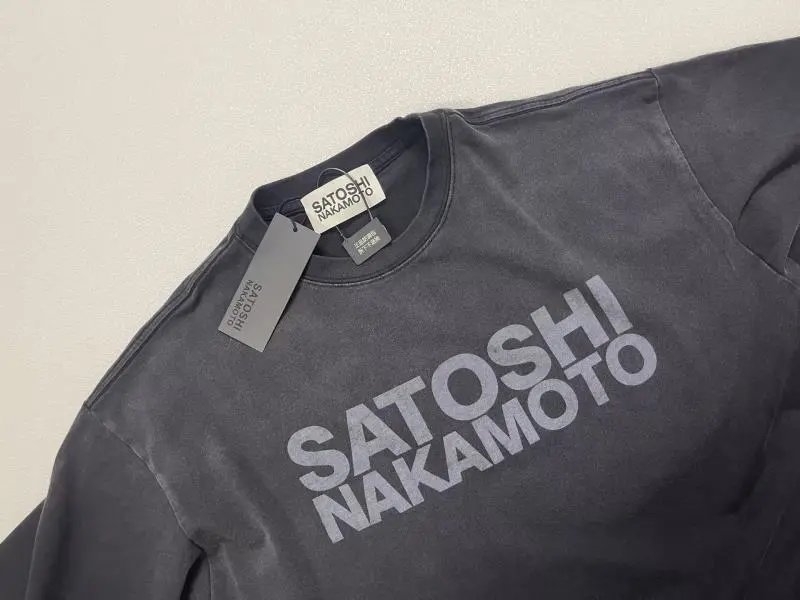 Design Satoshi Nakamoto Logo Print Washed Black T-Shirt T-Shirts - 11