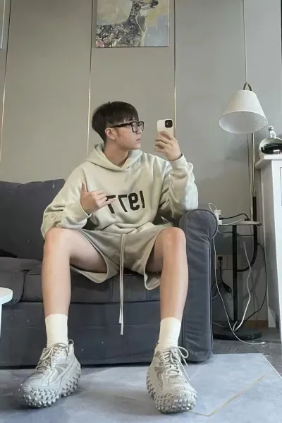 Fear of God Essentials 1977 Sweatpants Light Gray - 27
