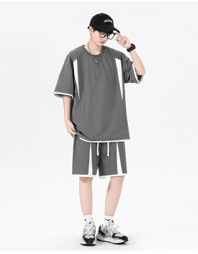Design Oversized T-Shirt and Shorts Set Beige with Black Stripes Casual Set - 17