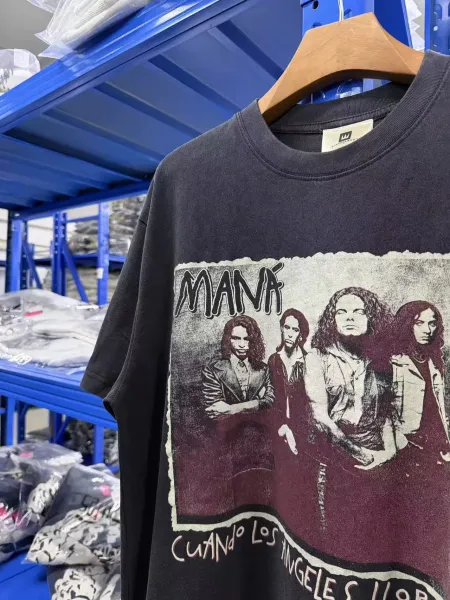 Design MANA Cuando Los Angeles Lloran Band Graphic T-Shirt Black T-Shirts - 20