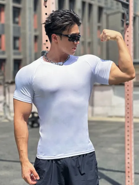 Design Performance Compression T-Shirt White Base-Layer - 12