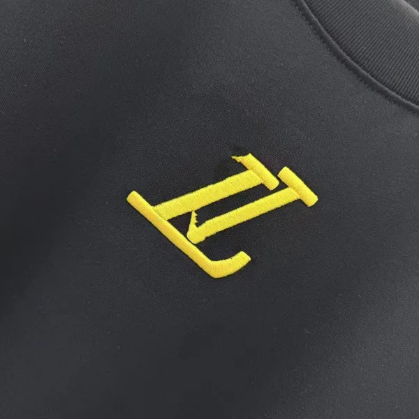 Louis Vuitton LV Logo Embroidered Black T-Shirt - 6