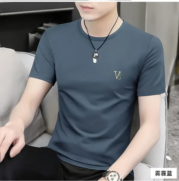 Design Embroidered V Logo Black T-Shirt - 20