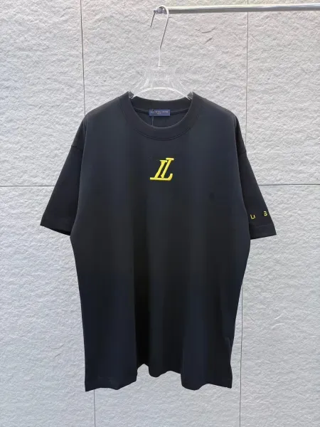 Louis Vuitton LV Logo Embroidered Black T-Shirt - 2