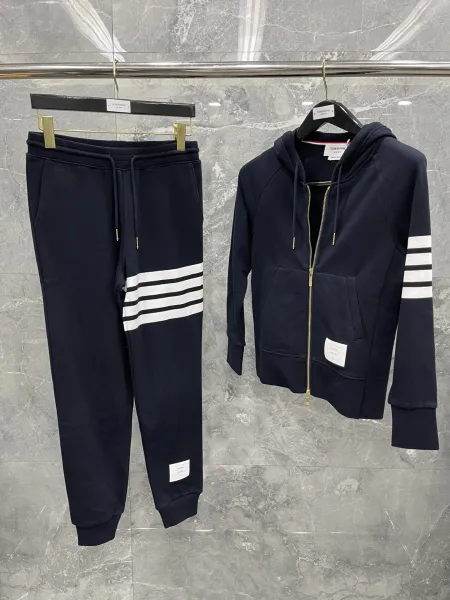 Thom Browne Skiing Dachshund Embroidered Navy Sweatpants - 3