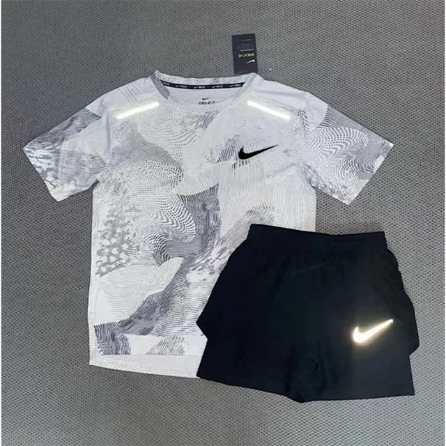 Nike Matching Sets Patterned running top and reflective shorts set product detail image 21