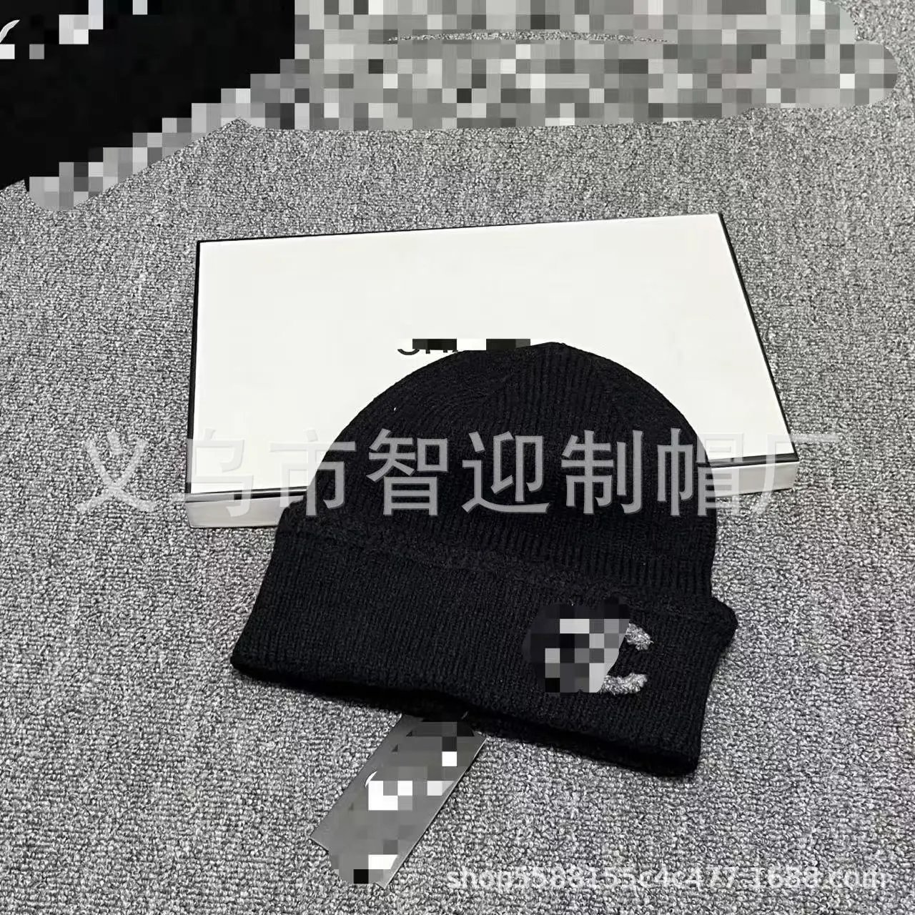 New 4-color black gray label