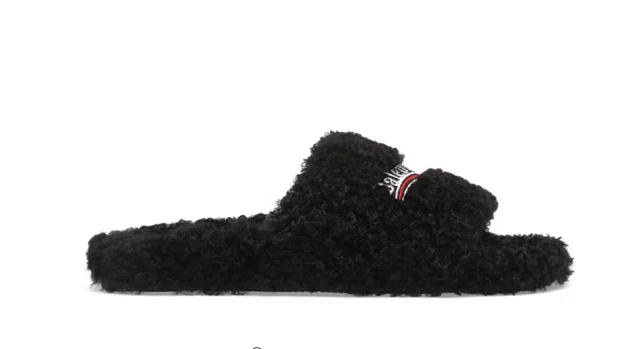 Balenciaga Slippers Furry Logo Slide product detail image 1
