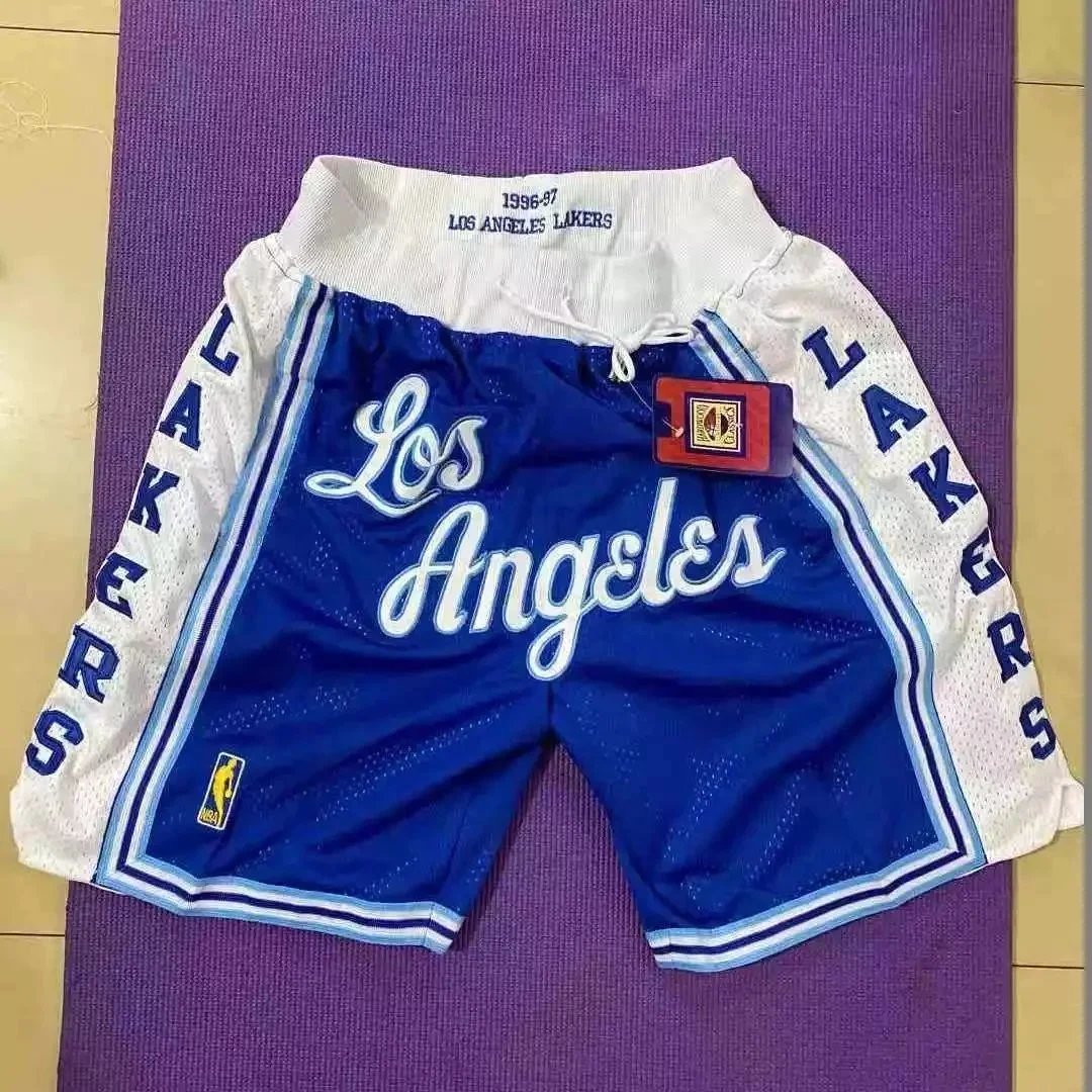 Mitchell & Ness Chicago Bulls 1997-98 Swingman Shorts Red - 11