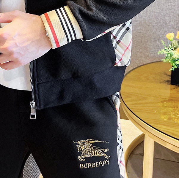 Burberry Check-Print Track Suit Set Dark Green Black Tracksuit - 3