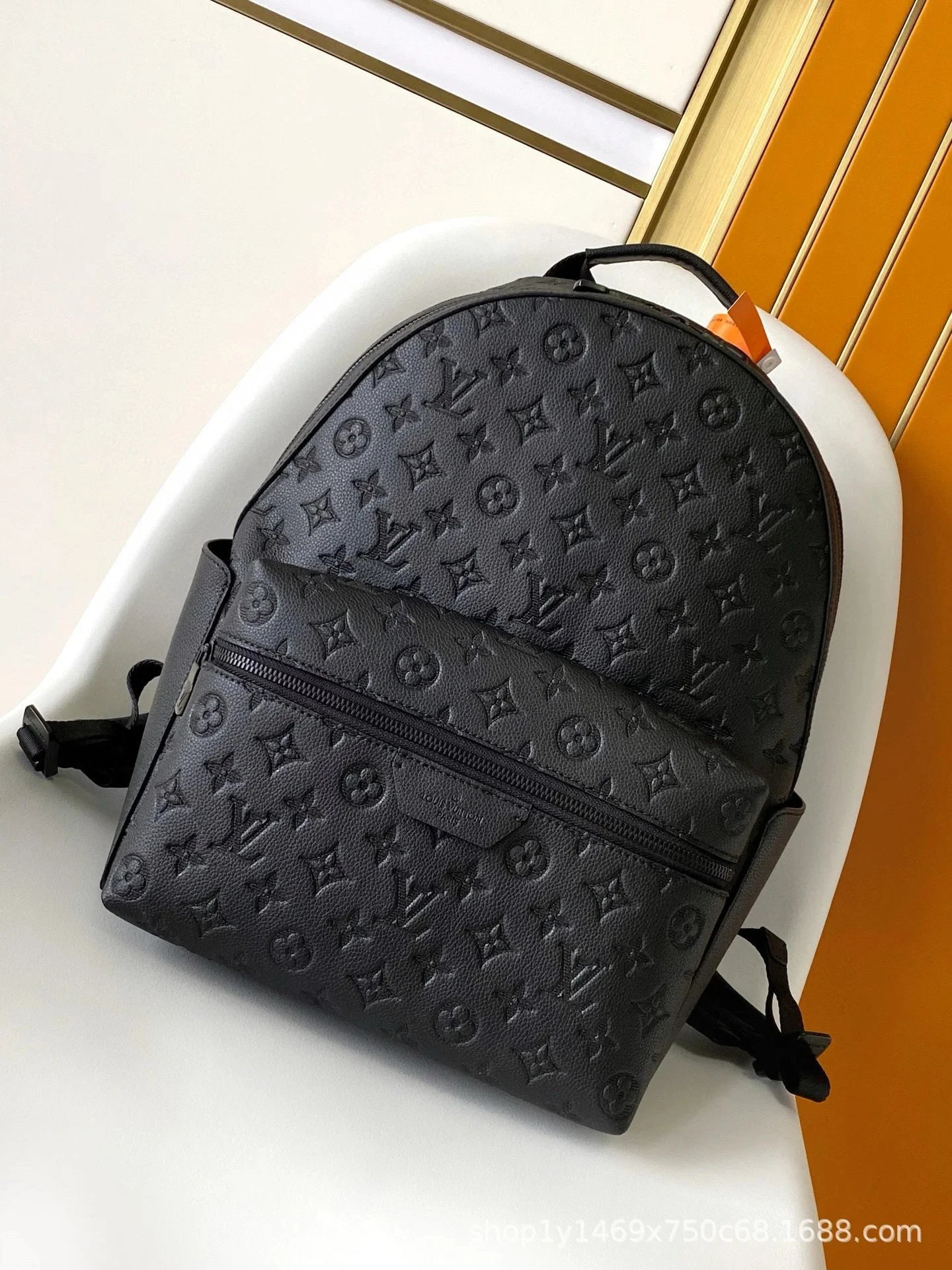 Louis Vuitton Travel Bags Monogram duffel bag with shoulder strap — 31