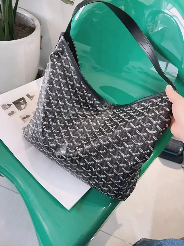Goyard Travel Bags Chevron monogram duffel bag product detail image 6