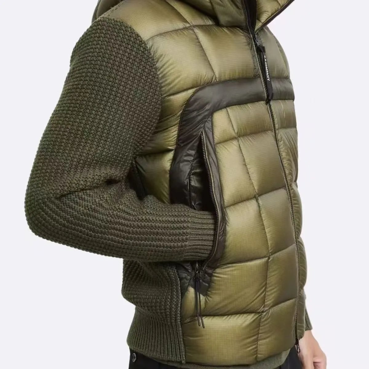 C.P. Company Down Jackets Hooded puffer jacket with rib-knit sleeves and lens sleeve pocket — Green Down Jacket Support NFC