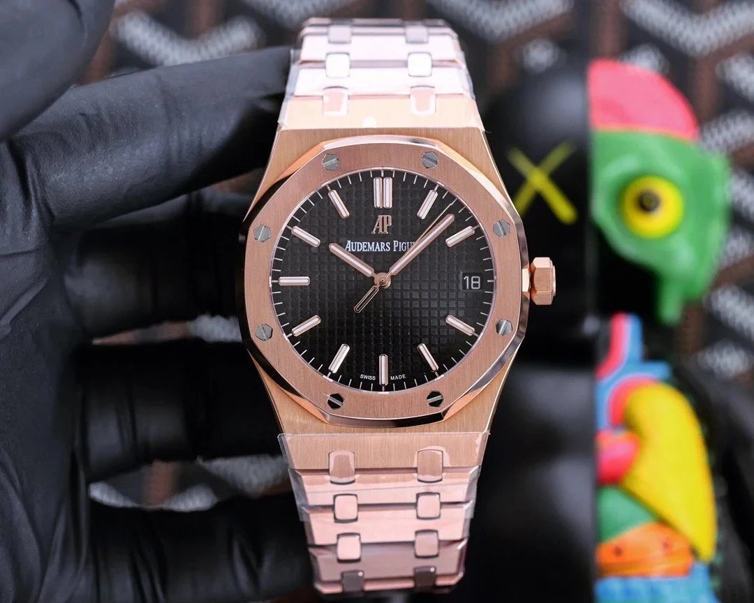 Audemars Piguet Watches Royal Oak-style octagonal bezel watch — 19