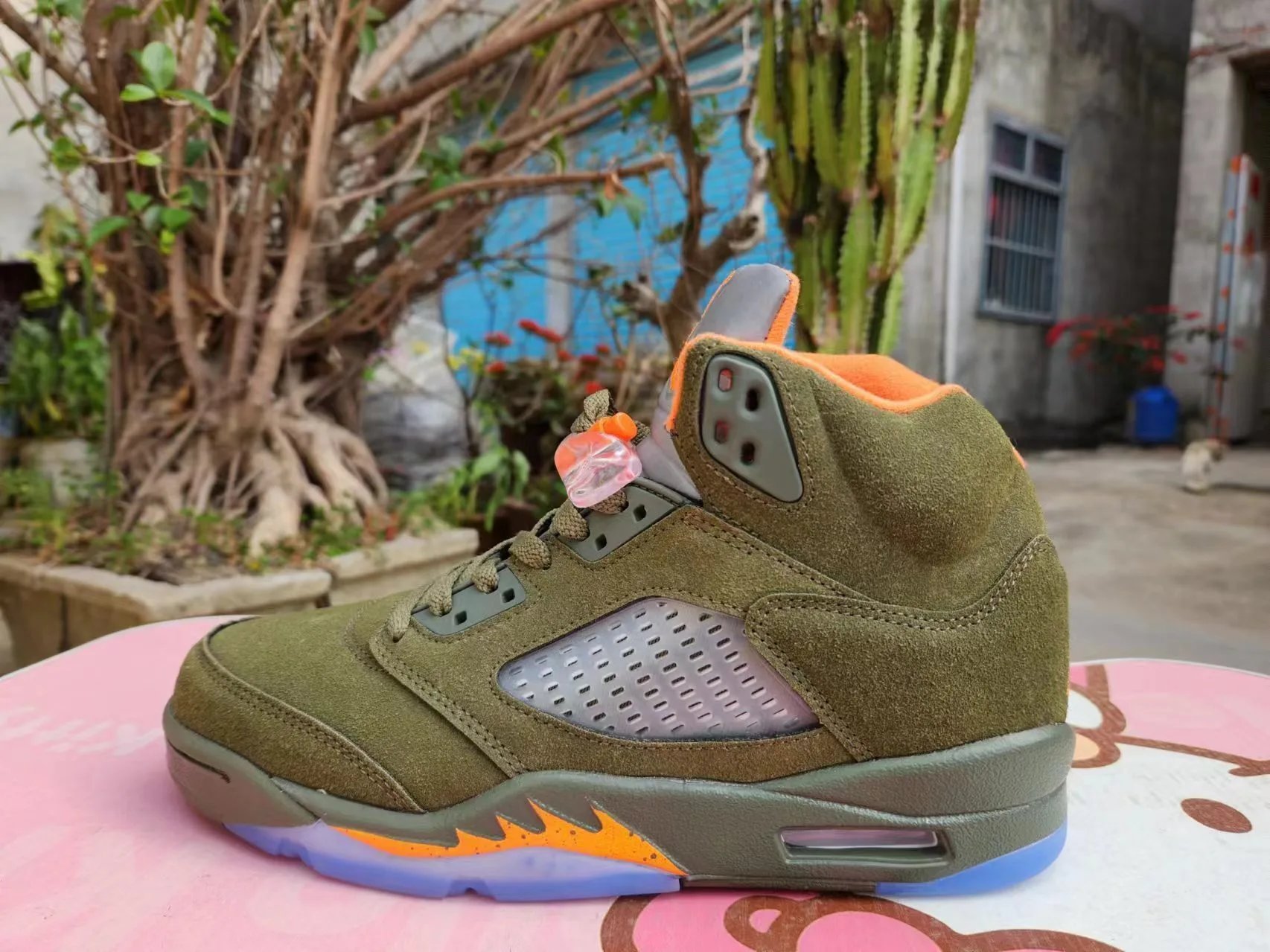 AJ5 Olive Green SKU image