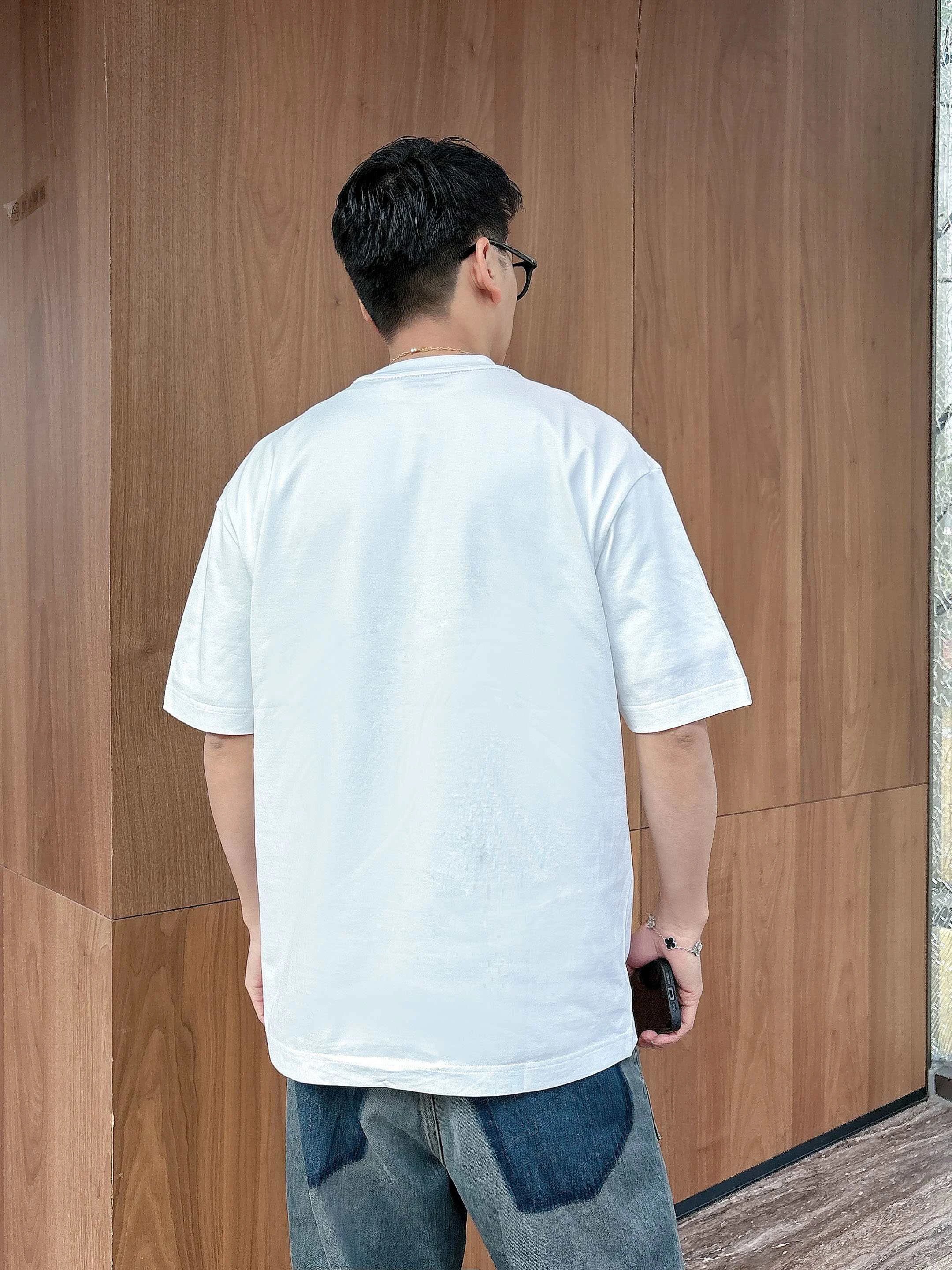 Burberry London England Men’s White Cotton T-Shirt