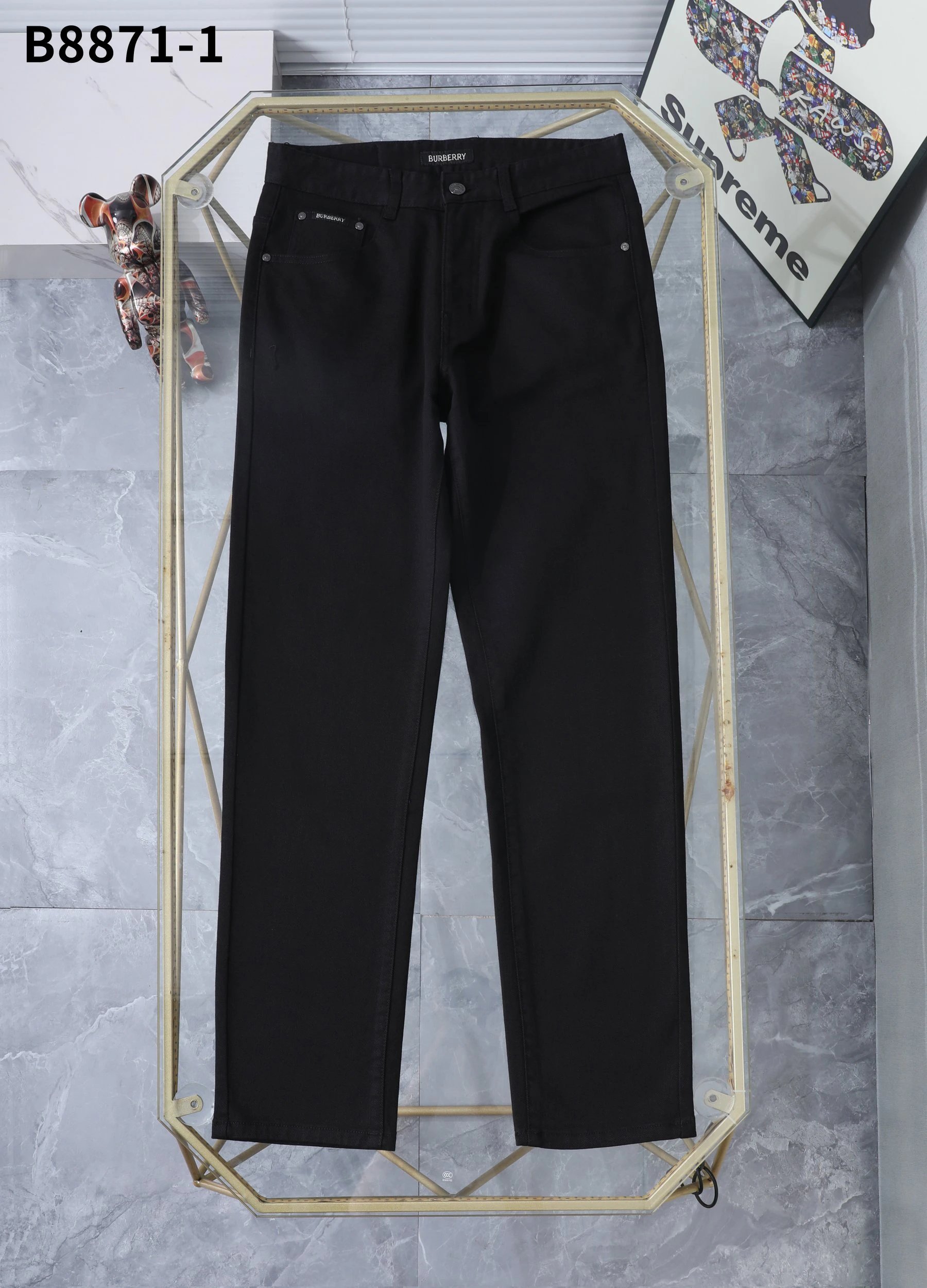 Burberry Men’s Black Jeans Classic Fit B8871-1 Pants