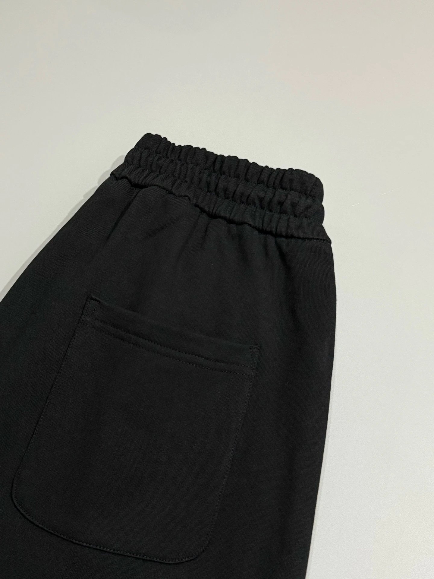 Balenciaga Men Black Cotton Logo Shorts Summerwear