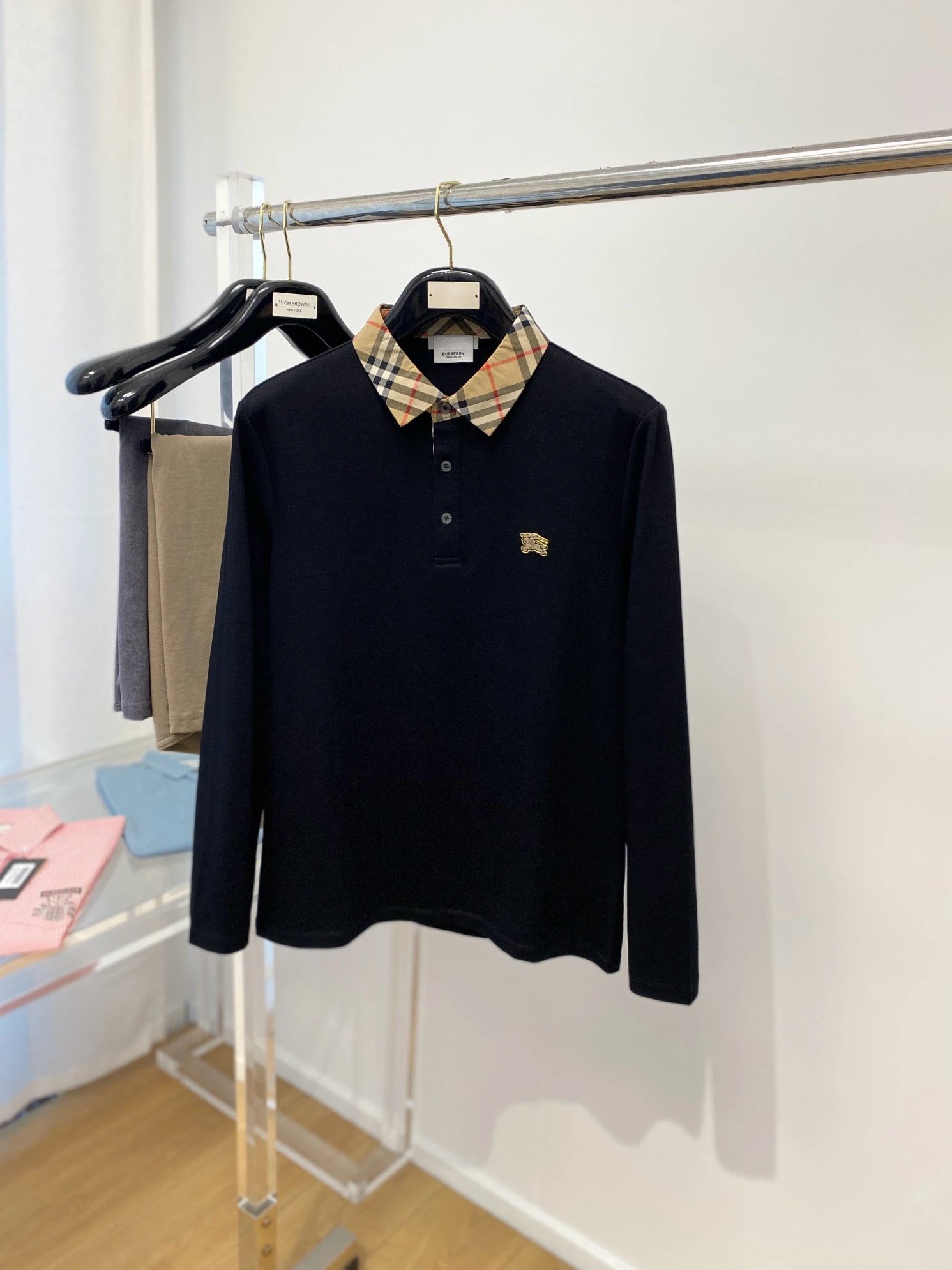 Burberry Men’s Black Polo Shirt Vintage Check Collar