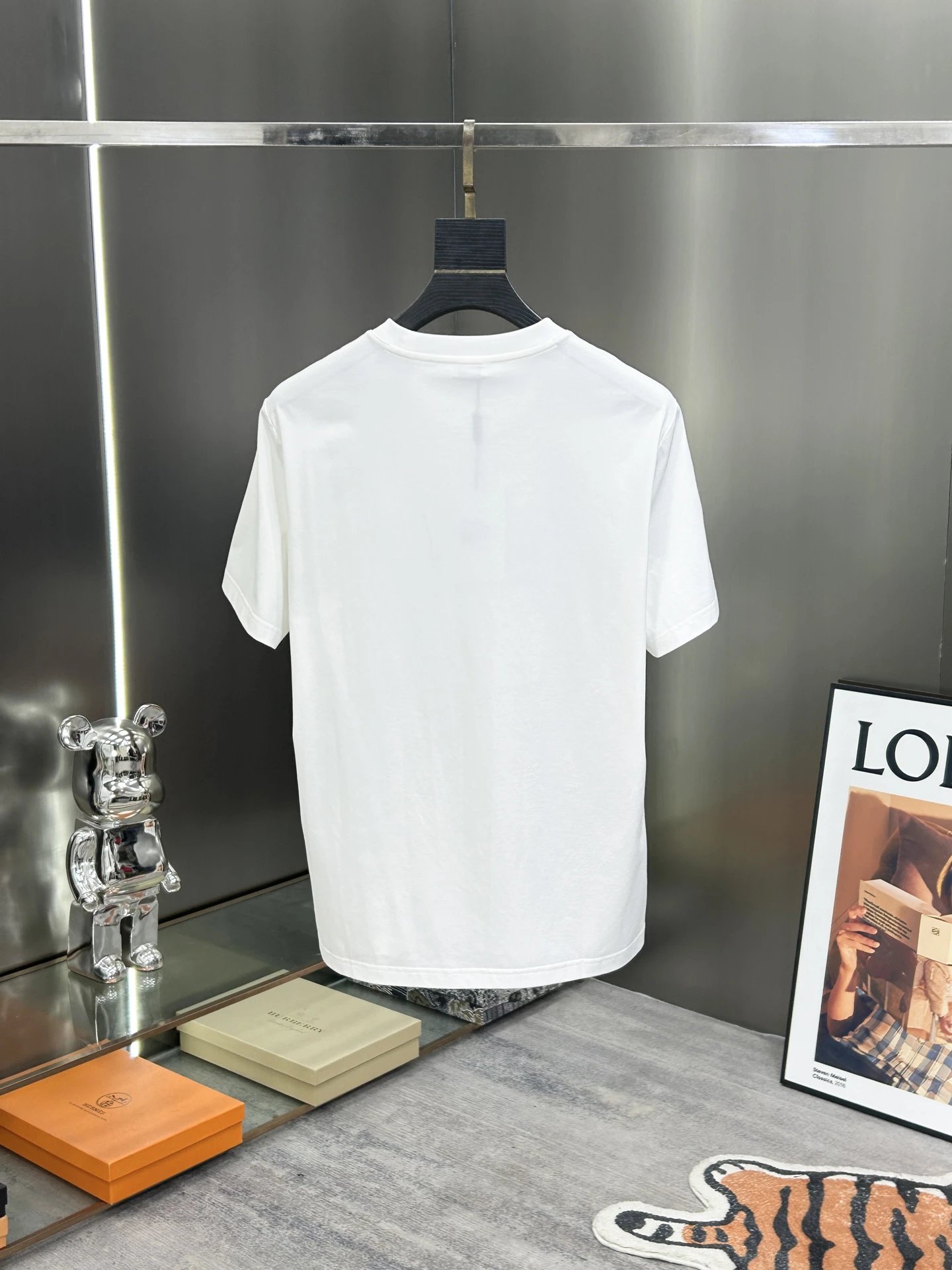 Burberry White Cotton T-Shirt Gold Logo