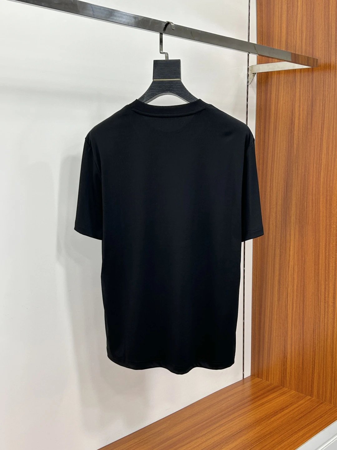 Burberry Men Classic Black Cotton T-Shirt London Logo