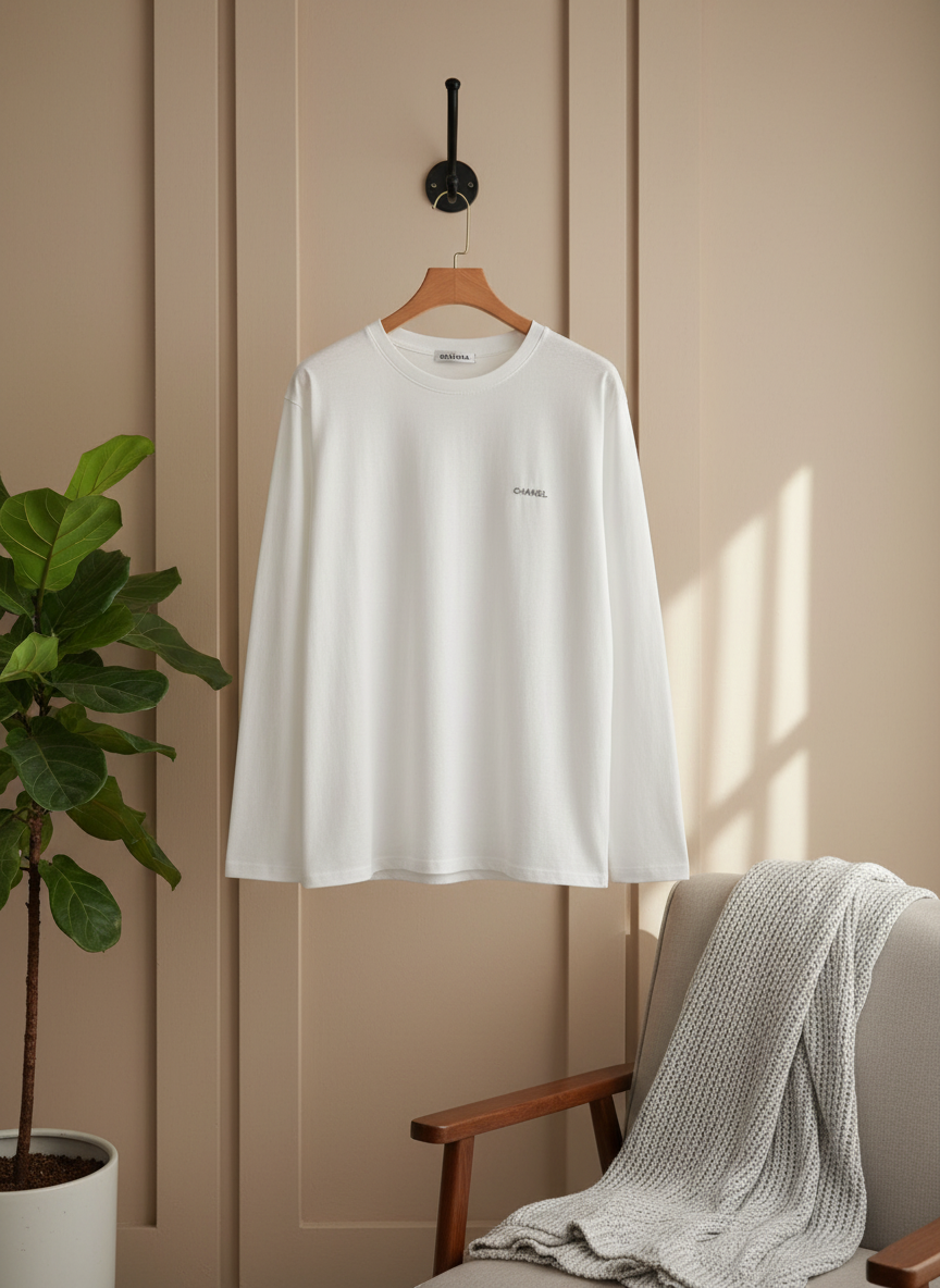 CHANEL White Cotton Long Sleeve Minimalist Logo Hoodie
