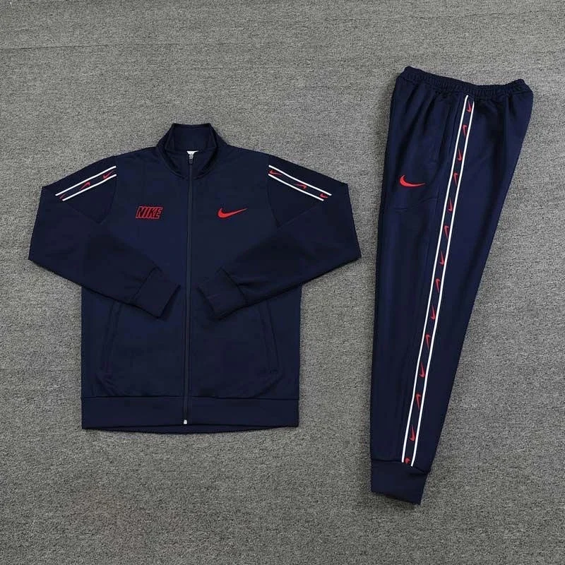 Nike Matching Sets Hooded zip-up windbreaker and tapered pants set — N-piece set 1