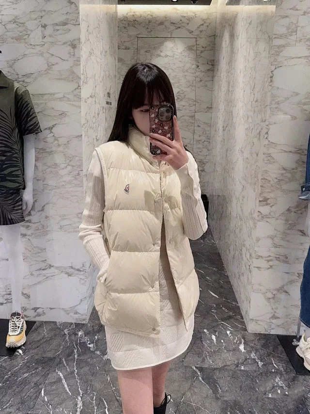 Mengjia 25SS Unisex Patchwork Down Vest Detail