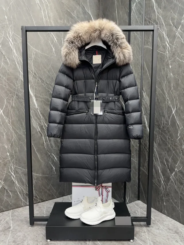 Mengjia25ssM Women's Hooded Quilted Down Coat Detail