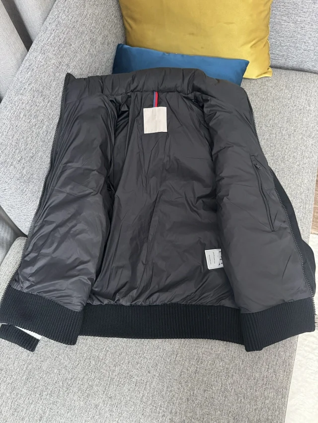 Mengjia 25SS Men's Knit-Patch Down Jacket Detail
