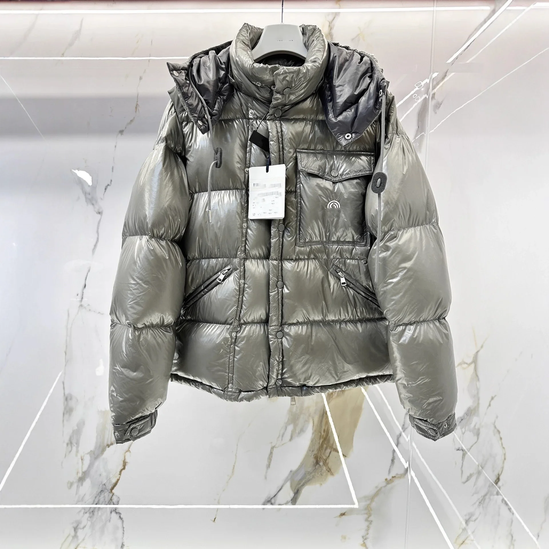 Mengjia Karakorum Men's Cropped Hooded Puffer