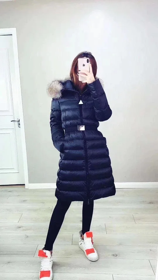 Fur-Trimmed MO Women's Long Down Jacket Detail