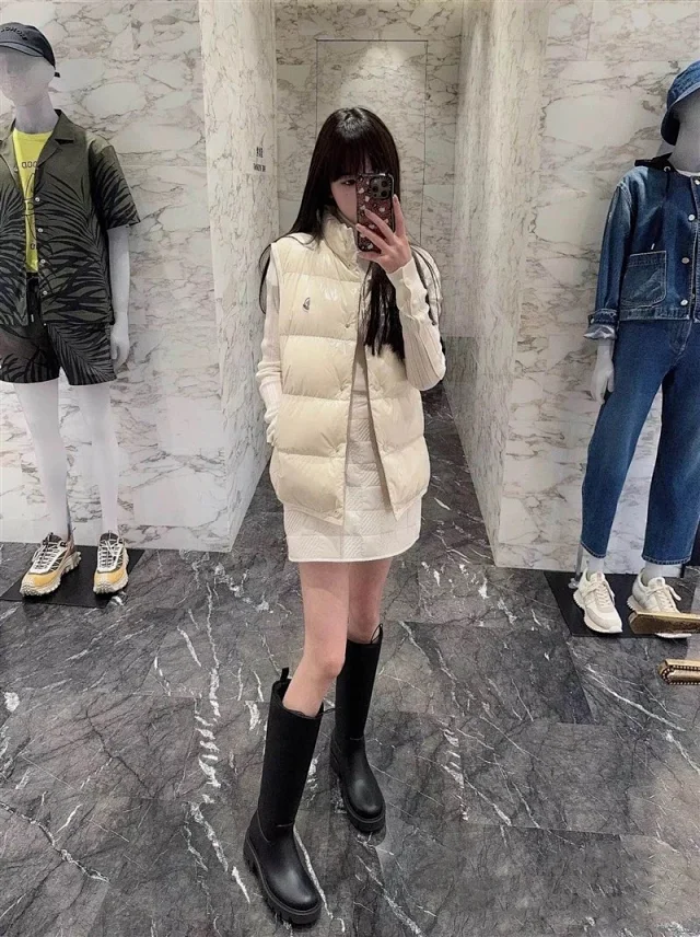 Mengjia 25SS Unisex Patchwork Down Vest Detail