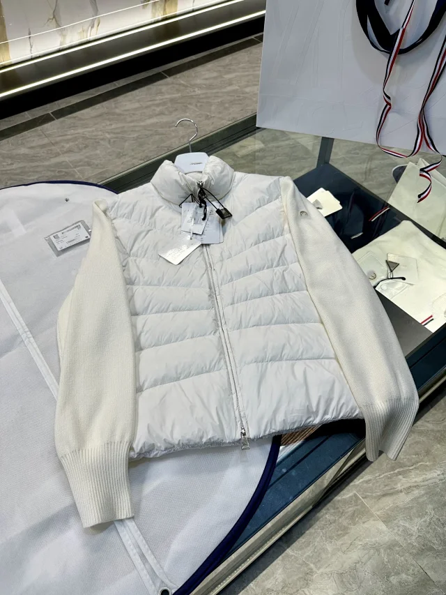 25SS M Padded Corduroy Down Jacket Detail