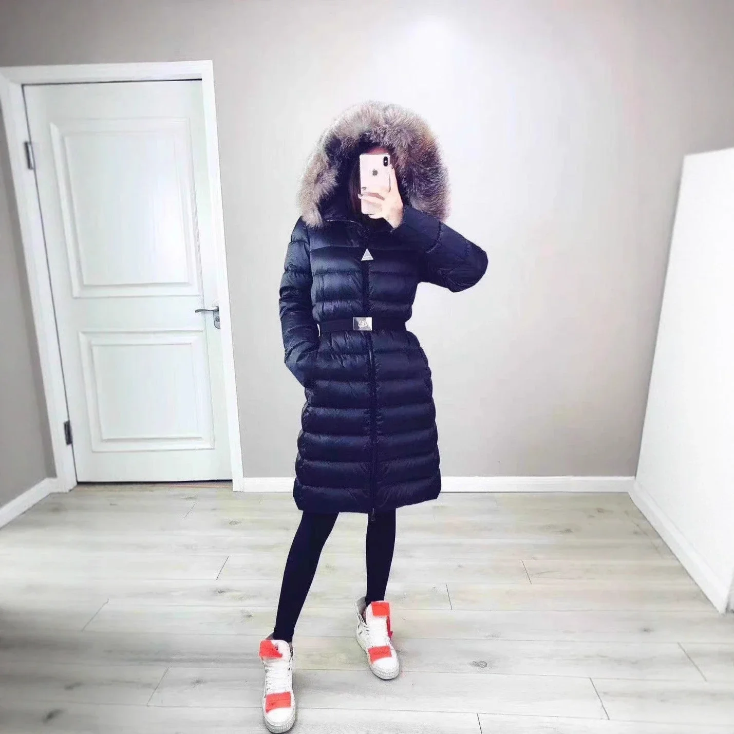 Fur-Trimmed MO Women's Long Down Jacket