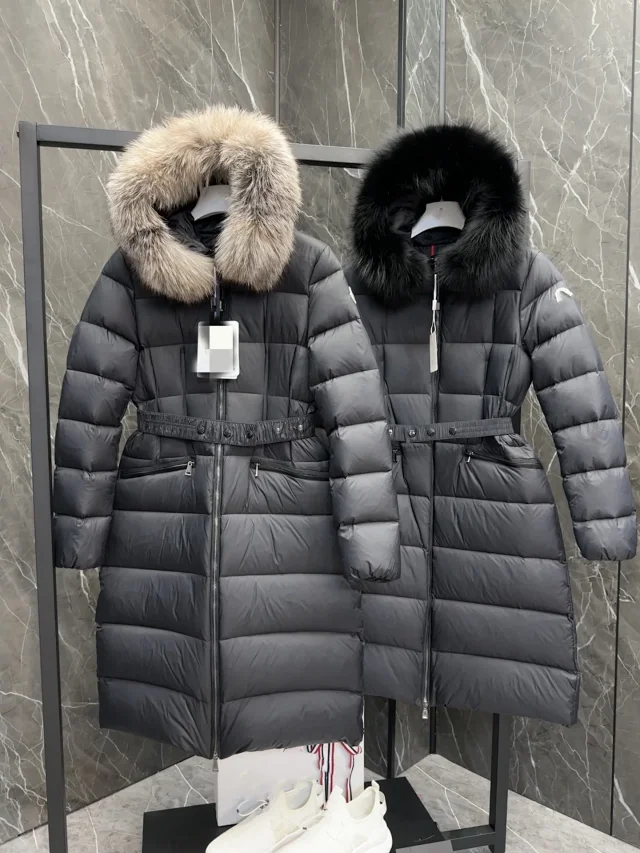 Mengjia25ssM Women's Hooded Quilted Down Coat Detail