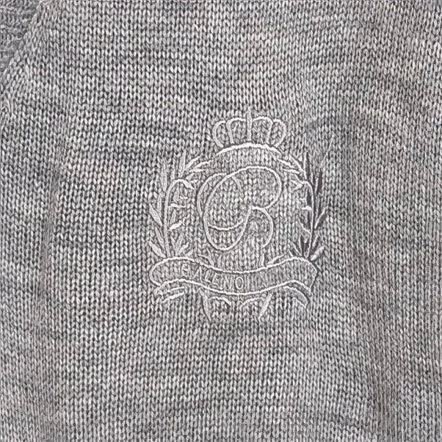 BL AW24 Unisex Preppy Mock Shirt Detail