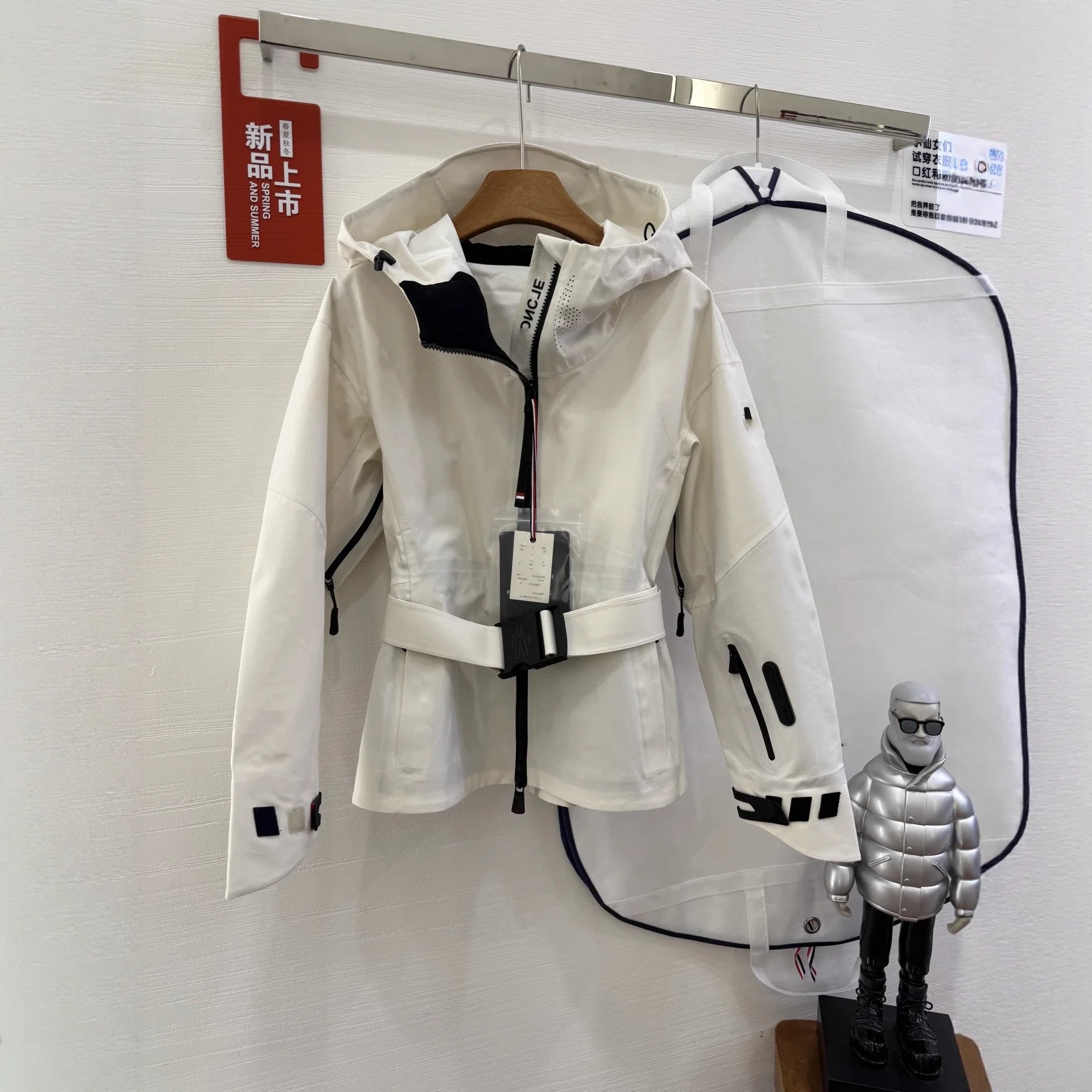 Mengjia Women's Hooded Windproof Waterproof Jacket