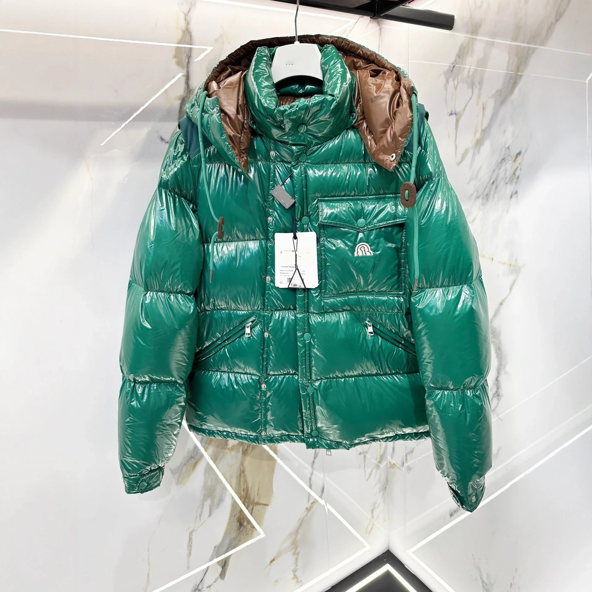 Mengjia Karakorum Men's Cropped Hooded Puffer