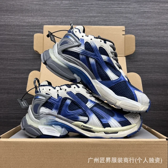 Balenciaga Graffiti Distressed Casual Sneakers SS25 Detail