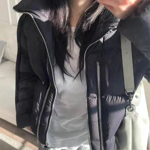 M Women's GENIUS Embroidered Down Jacket Detail