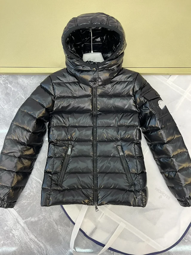 New Women's Bady Slim-Fit Down Jacket Detail