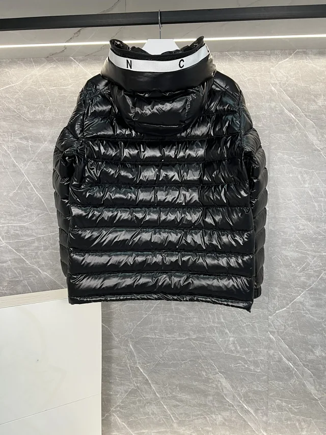 Meng Dalles 25SS Women's Hooded-Down Jacket Detail