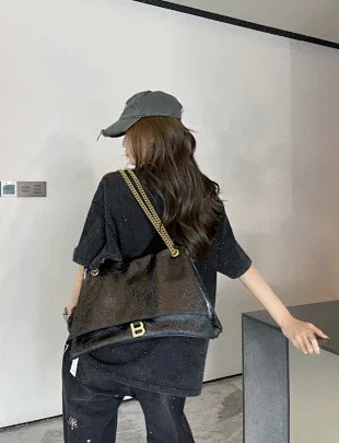 Balenciaga Starry Distressed Tee 2025 Detail