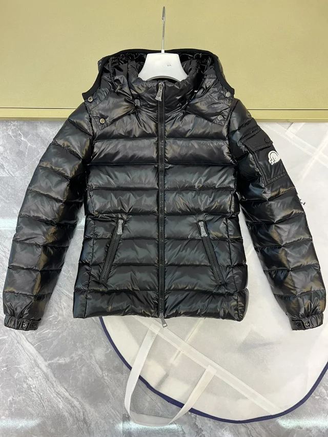 New Women's Bady Slim-Fit Down Jacket Detail