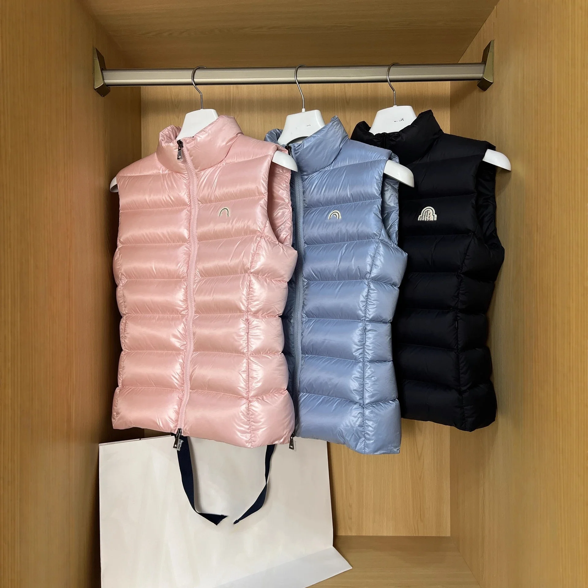 M25ss Women's Ghany Light Down Vest