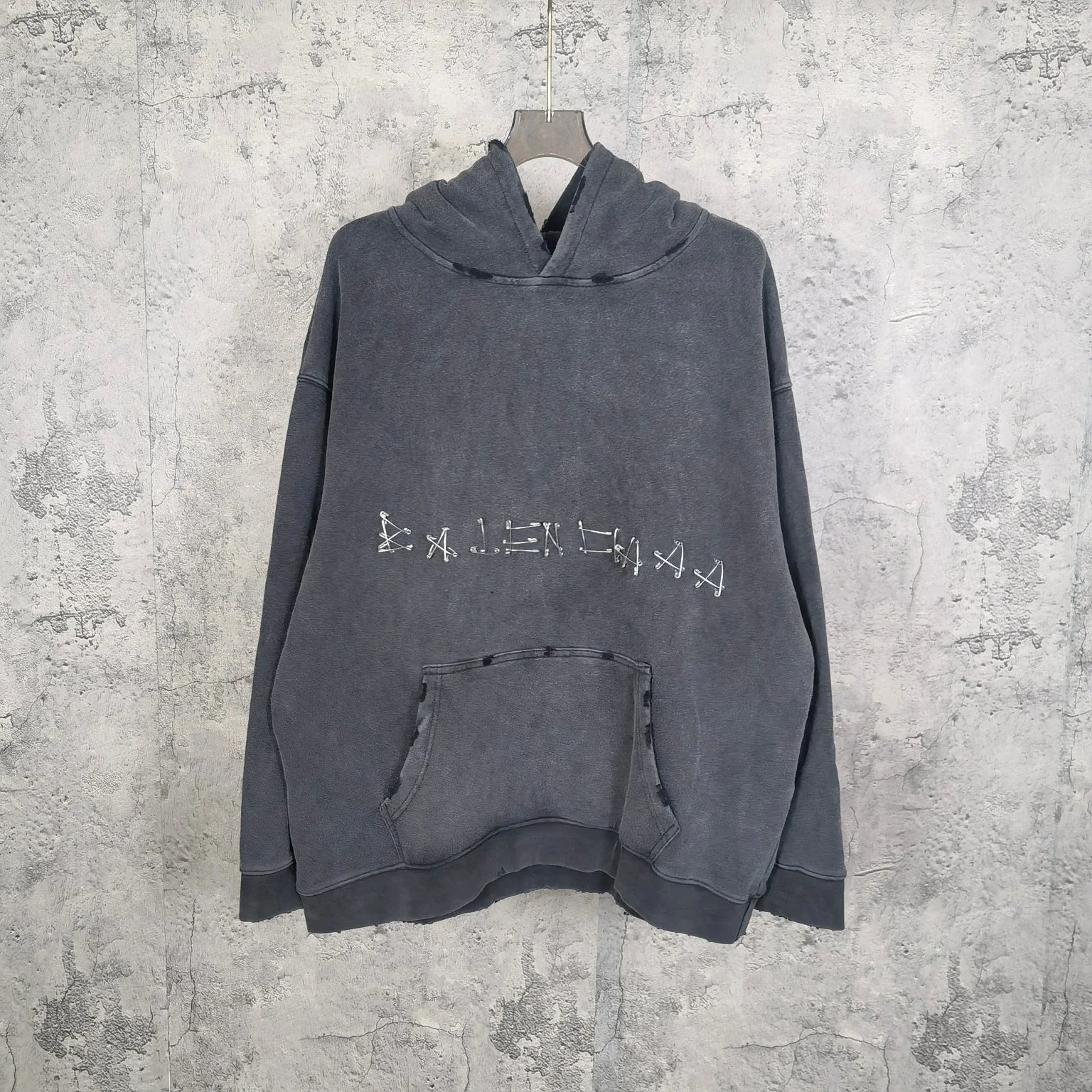 Paris AW24 Pin Logo Distressed Hoodie Unisex
