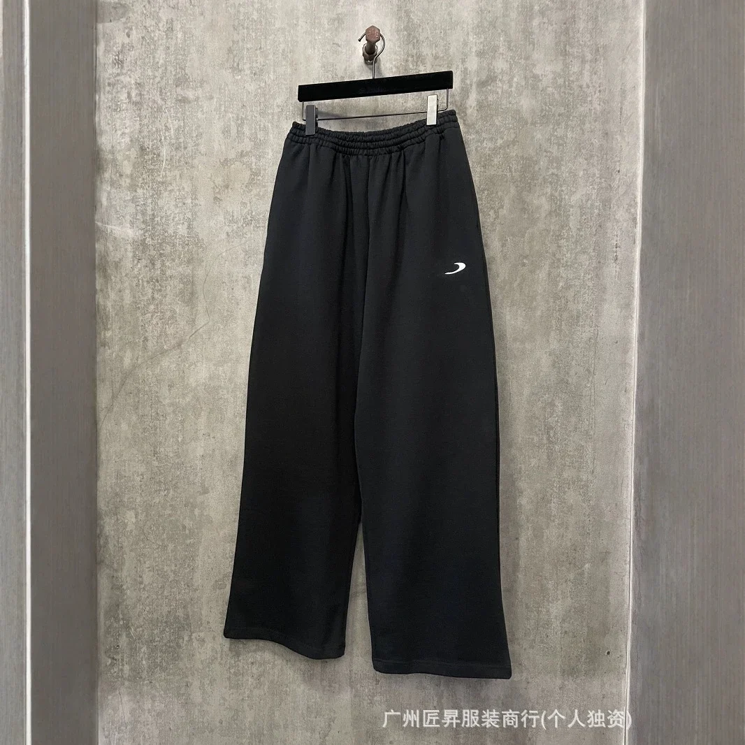 Paris 25SS Embroidered Unisex Heavyweight Sweatpants